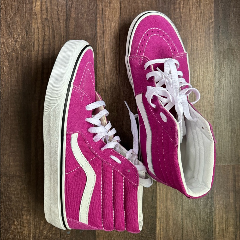 Vans SK8-Hi Fuchsia Pink *Never Worn*